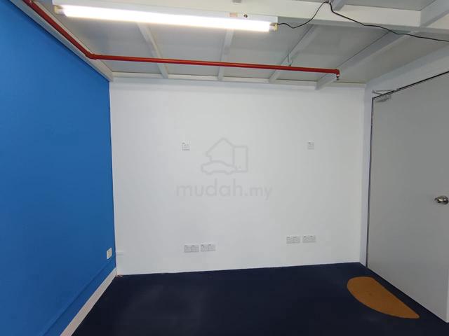 Suntech office, bayan baru, Mezzanine, with toilet 1