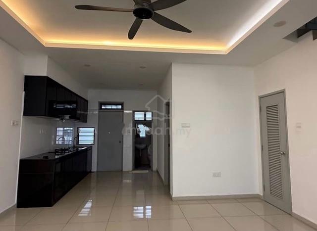 Dato Onn Double Storey House 4Bed 3Bath Partial Furnished @Perjiranan9 1