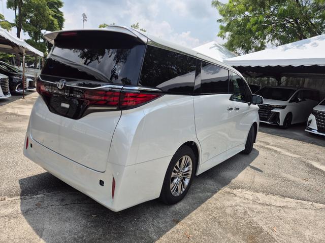 2025 Toyota ALPHARD 2.5 Z SUNROOF/SIDE STEP/HUD - 4