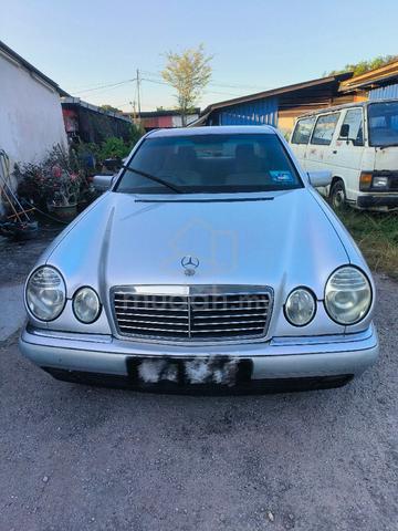 1997 MERCEDES BENZ E230 Sell - 3