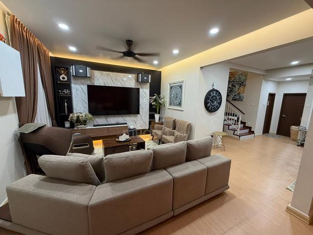 Permas Jaya Facing Garden fully renovated double storey terrace house 1