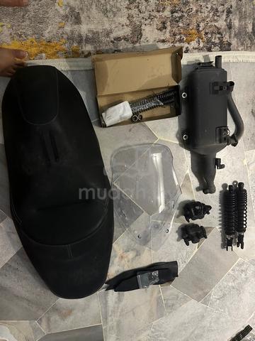 Parts Yamaha Xmax 250 v1 - photo 2 of 2