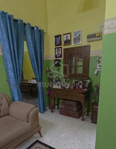 Jalan Camar Taman Perling 1