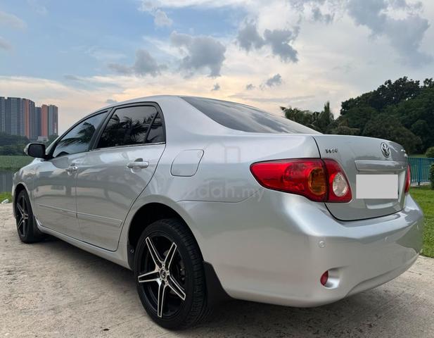 2010 Toyota COROLLA ALTIS 1.6 E FACELIFT (A) - 5