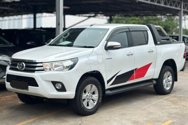 2016 Toyota HILUX 2.4 G VNT MY16 AN120 (A) - 1