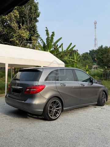 Mercedes Benz B200 1.6 AUTO BLUEEFCY SPRTS 2012/13 - 3