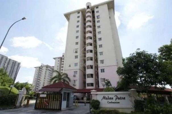 Medan Putra Condominium 1