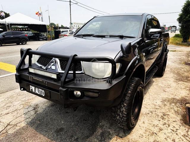 MITSUBISHI TRITON 2.5(A)L200 DI-D 4SPD 4X4 pickups - 1