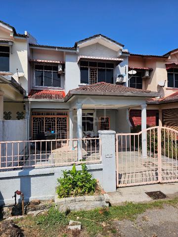 Room for rent in Cheng Melaka 1