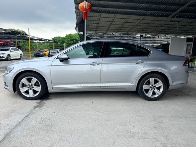 2016 Volkswagen PASSAT 1.8 TSI COMFORTLINE (CKD) - 4