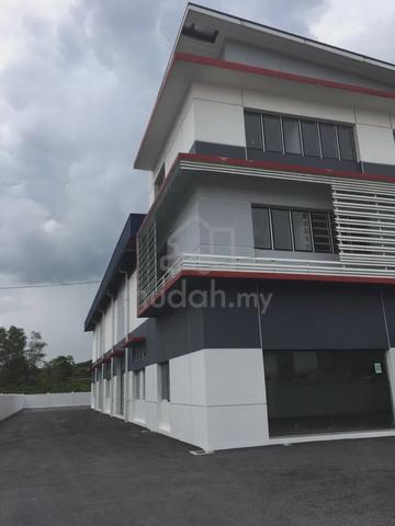 Rawang Platinum Industrial Park, Semi-D Factory 3 Storey Office For Re 1