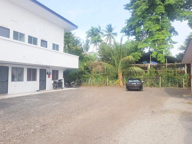 Townhouse Unit Atas 1