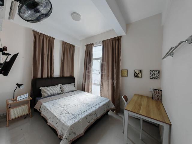 Room with Private Bathroom 1