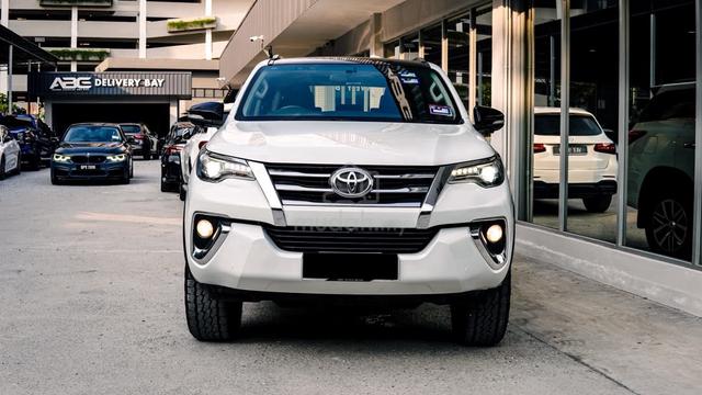 Toyota FORTUNER 2.7 SRZ 7 SEATER 4WD P.BOOT 2017 - 3