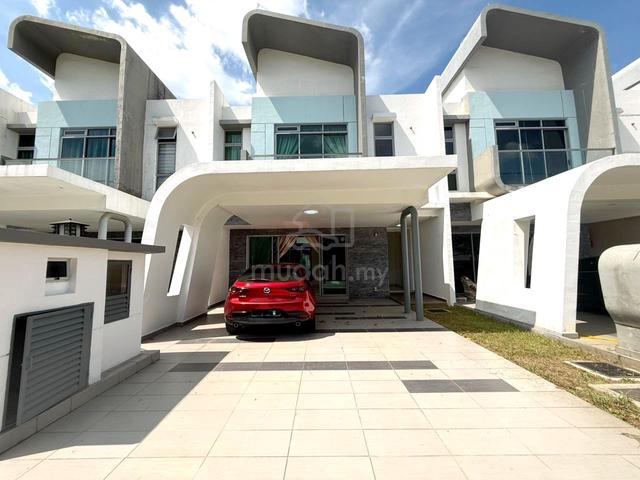FACING OPEN 2 Storey House Villa Liu Li Gardens Eco Glade Cyberjaya 1