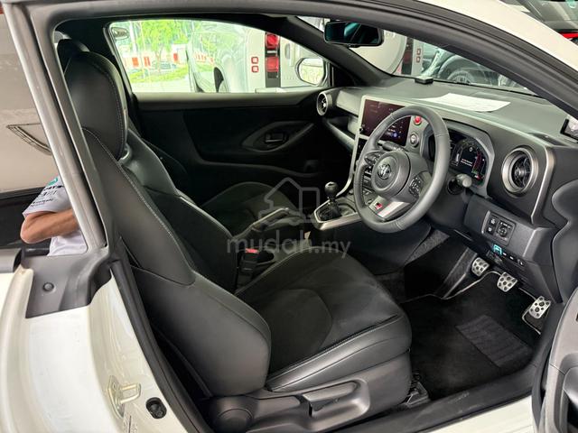 2024 Toyota GR YARIS 1.6 RZ HIGH PERFORMANCE (M) - 4