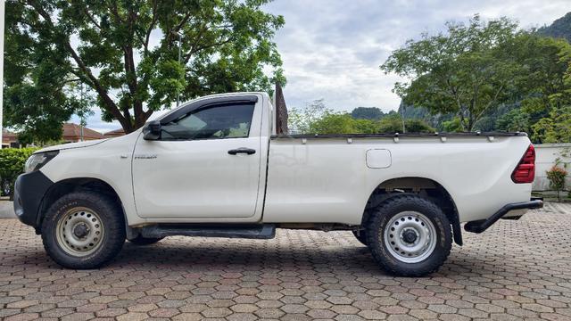 2022 Toyota HILUX 2.4 SINGLE CAB (M) - 4