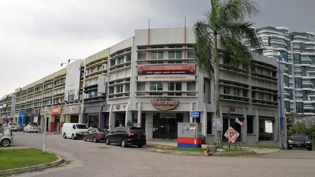 3.5sty Corner Shop Fully Tenanted Ara Damansara Subang Jaya Petaling 1