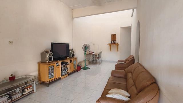 For Sale 📍 Taman Sri Kluang 💰 Rm268K 1