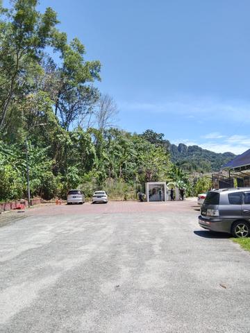 (View Bukit Tabur+End lot Jalan Mati )Bungalow Land Taman Melawati,K.L 1
