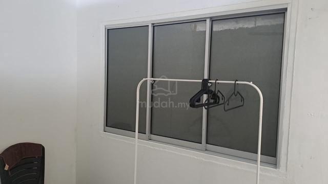 good room for rent 1