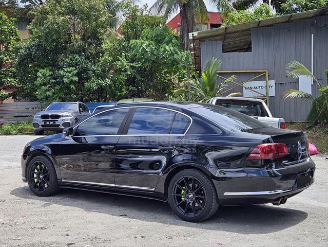 2015 Volkswagen PASSAT 1.8 TSI PROMOSI RAYA SALE - 2