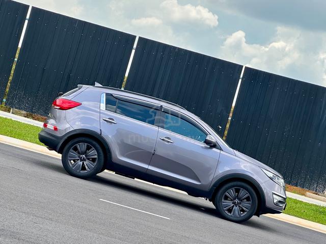 KIA SPORTAGE 2.0š„FULL LOANā
CHEAPEST iN TOWN - 2