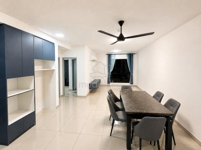 Avia Plus, Bandar Country Homes 1