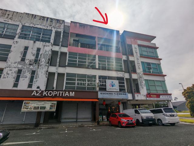 PENDING Four Storey Intermediate Shop near KPA Bintawa 1