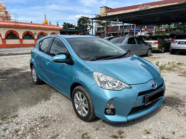 2013 Toyota PRIUS C 1.5 (HYBRID) (A) - 3