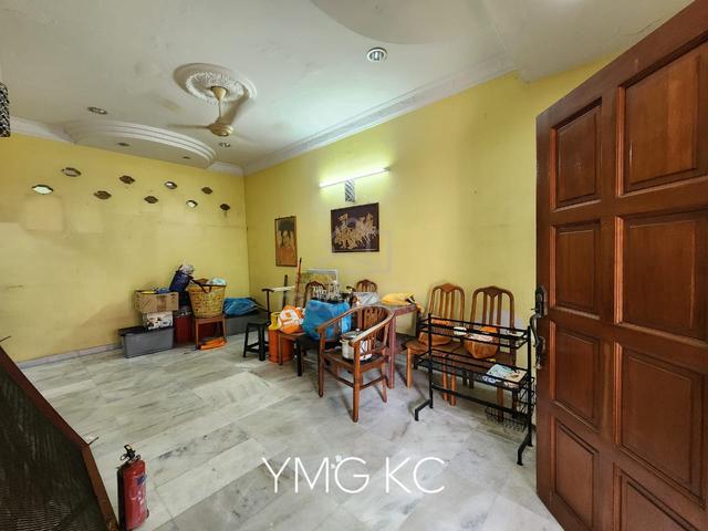 Taman Melawis Single Storey Terrace House for Sale at Klang 1