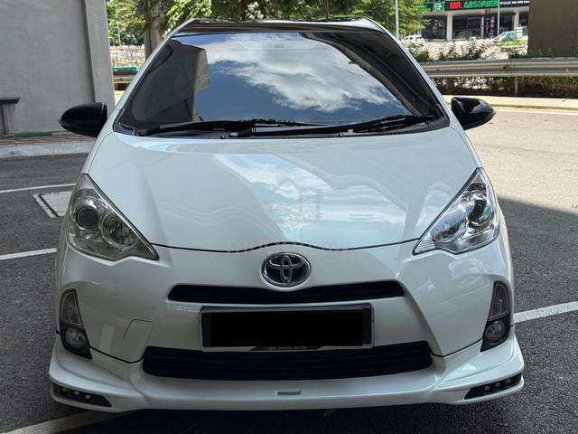 2014 Toyota PRIUS C 1.5 TRD SPORTIVO (A)-NEWBATT26 - 2