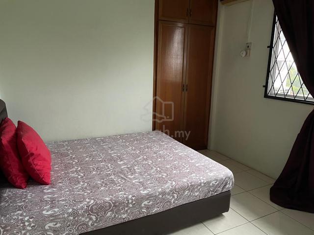 Room for rent 1
