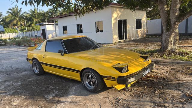 mazda Savannah RX-7 - 4