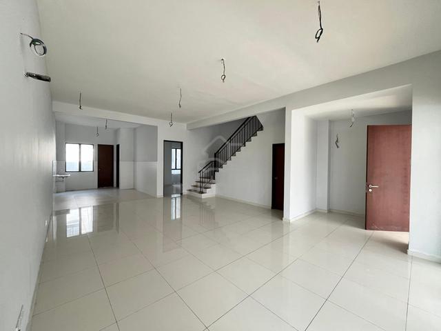 Semenyih Kajang East Precint 3 Freehold Double Storey House 1