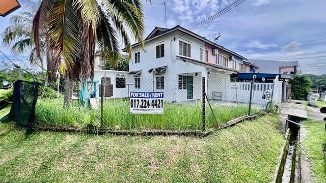 FULL LOAN CORNER LOT 2 Storey Taman Kota Masai Pasir Gudang FOR SALE 1