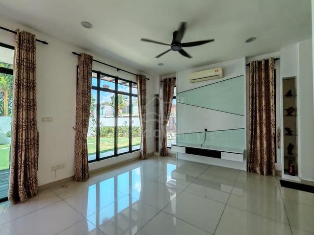 For Sale Double Storey Cluster House Austin Residence Mount Austin Joh 1