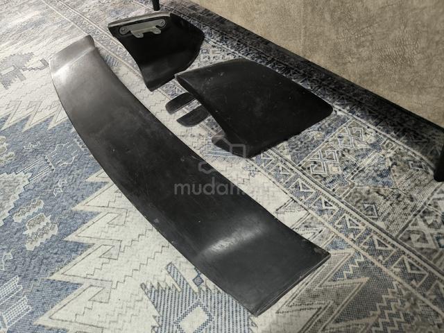 Honda Civic Fd Spoiler Type R Look 3 pcs Fiber - photo 2 of 3
