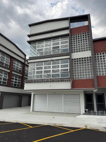 Shoplot For Rent!!! Elmina Temu 2 1