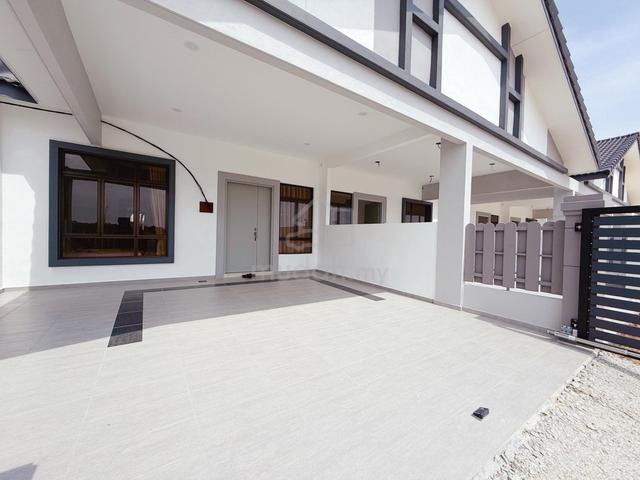 Gated Guard Low Monthly RM1,300 Freehold Single Storey Jasin Mydin 1