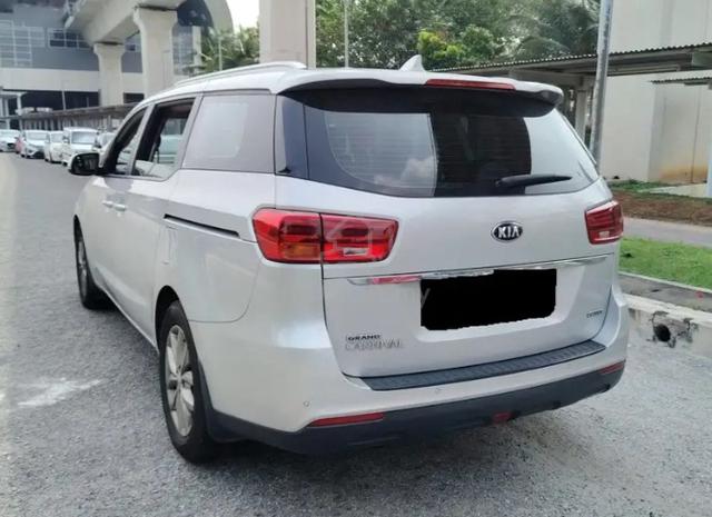 2020 Kia CARNIVAL 2.2 D 11 SEATER (A) direct owner - 4