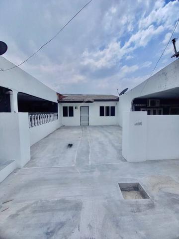 FULLY RENOVATED Single Storey Terrace Taman PKNS Beranang FOR SALE 1