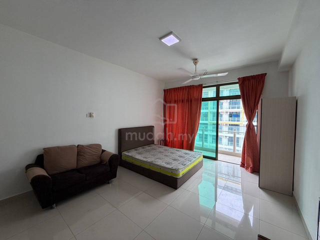 Parc Regency 1