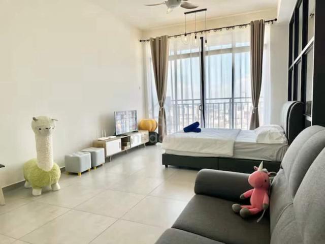 The Quartz Residence 1