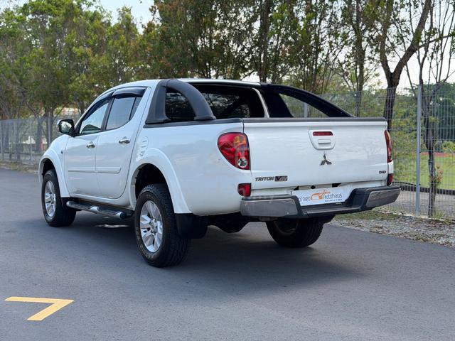 2012 Mitsubishi TRITON 2.5 VGT (A) - 4