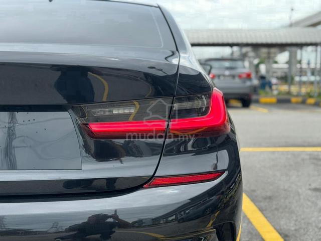 2021 Bmw 330i M SPORT 2.0L WARRANTY TILL 2026 NOV - 5