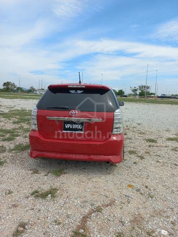 2005 Toyota WISH 2.0 G ANE10G FACELIFT (A) - 3