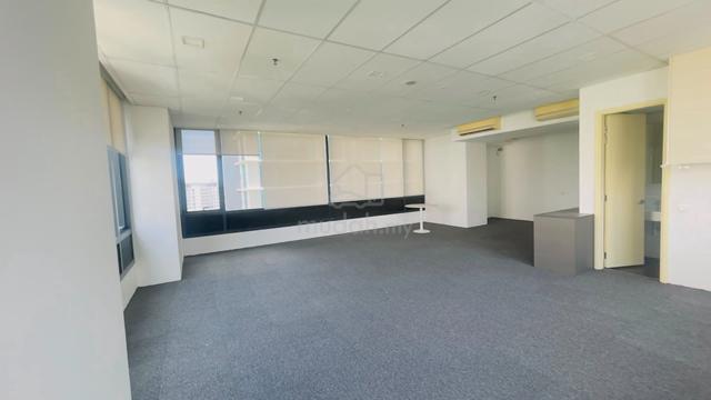 Premium Office @ Arcoris Mont Kiara | 870sf | Corner Unit 1