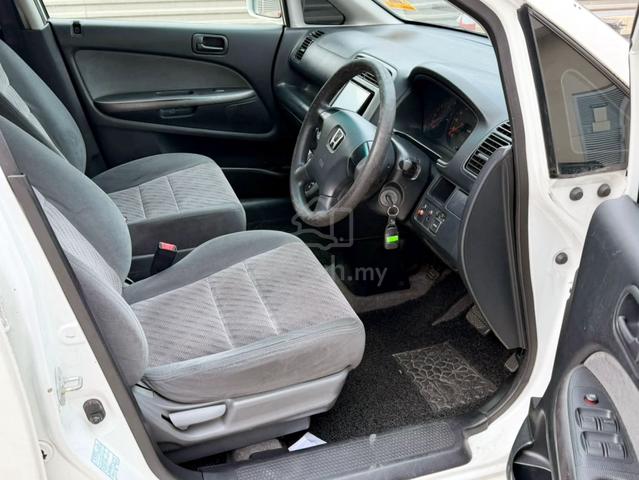 2004 Honda Stream 1.7 A VTI Facelift - 4