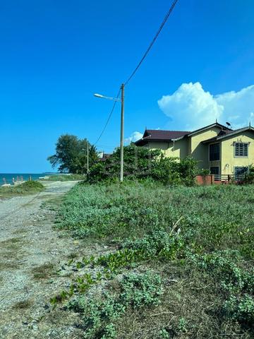 Tanah Residential Tepi Pantai Marang, Terengganu ( Pemandangan Pantai) 1